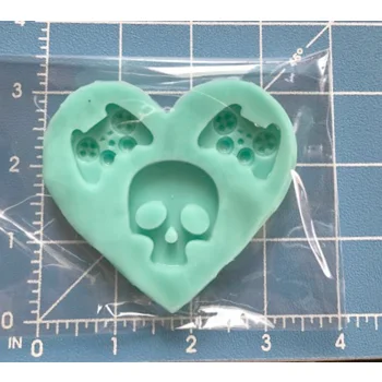 Silicone Mold Skull and 2 ka..