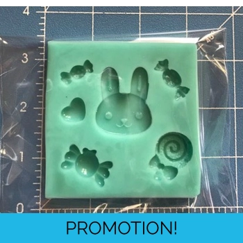 Kawaii Bunny Head and 6 smal..