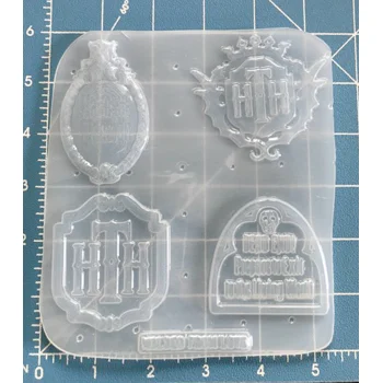 Set of 4 Haunted A..