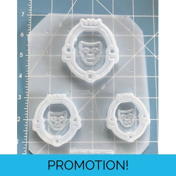 Enchanted Mirror Shaker Hand..