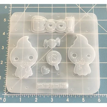 Kawaii BOO! ghosts..