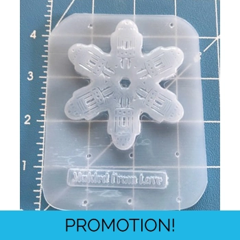 R2D2 Snowflake Handmade Plas..