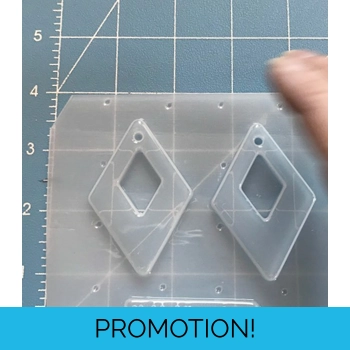 Pair of Retro Atomic diamond..