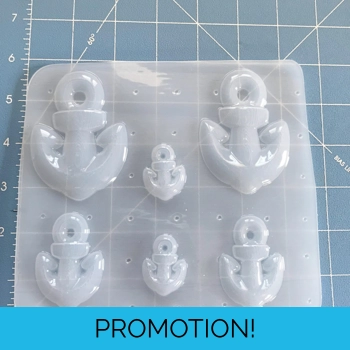 Pallet of 6 Retro Vintage An..