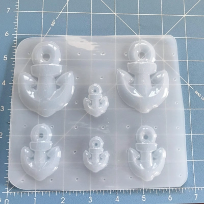 Pallet of 6 Retro Vintage Anchors Handmade Plastic Mold Pallet of 6 Retro Vintage Anchors Handmade Plastic Mold