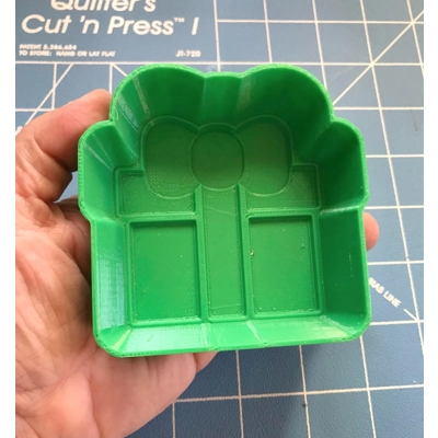 3d Printed Christmas Present HYBRID one Piece Bathbomb Mold