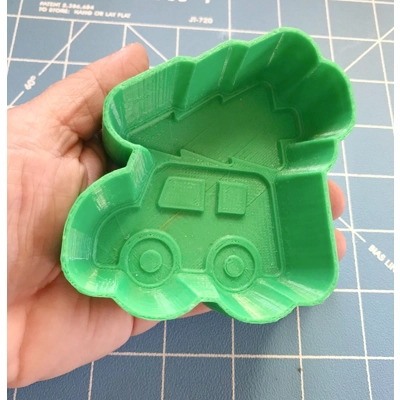 3d Printed Cute Car with Tree HYBRID one Piece Bathbomb Mold COPY