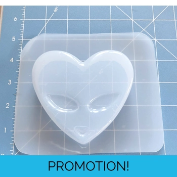 Alien Heart Soap Or Bath Bom..