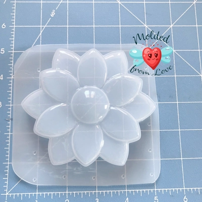 Beautiful Daisy Flower Soap Or Bath Bomb Handmade Plastic Resin Mold