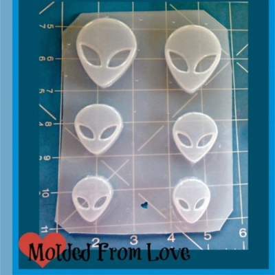 3 different size Alien Heads 6 cavities Handmade Flexible Plastic Mold 3 different size Alien Heads 6 cavities Handmade Flexible Plastic Mold