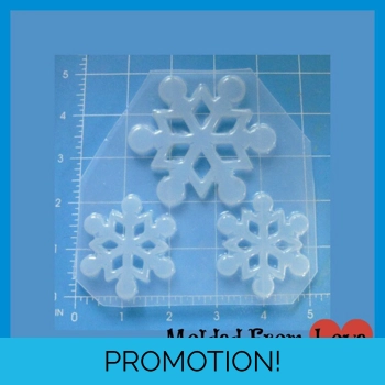 Ornate Snowflake Trio Plasti..