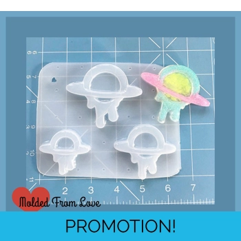 NEW! Kawaii Drippy Saturn Sh..