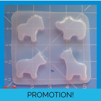 4 small Animal Cra..