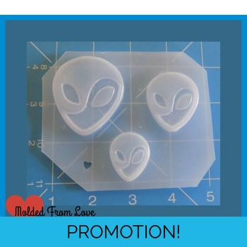 3 Peace Sign Alien..