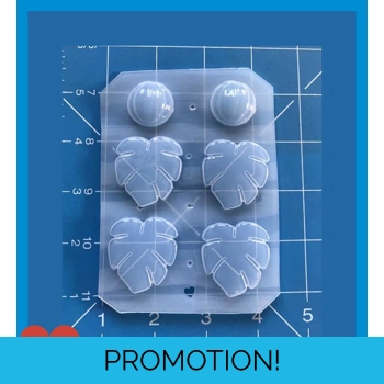 4 Monstera Leaves ..