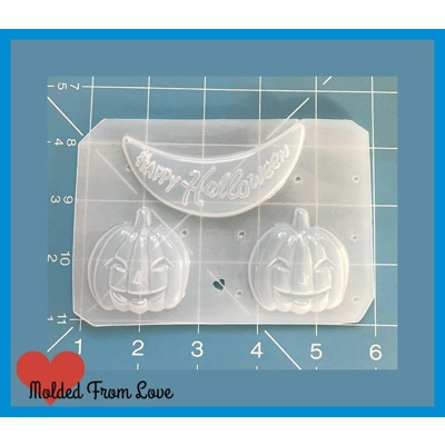 Retro-Vintage Halloween Banner and two Pumpkins Handmade Plastic Mold Retro-Vintage Halloween Banner and two Pumpkins Handmade Plastic Mold