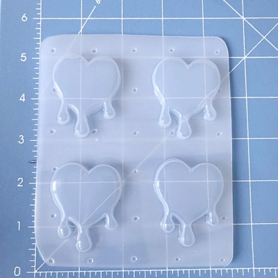 4 small drippy flat hearts handmade plastic mold 4 small drippy flat hearts handmade plastic mold