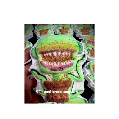 Man Eating Venus Flytrap Handmade Plastic Mold BathBomb Mold | Plastic Mold | Soap Mold | Chocolate