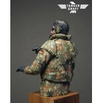 1/16 Modern German Tank Crewman 1/16 Modern German Tank Crewman