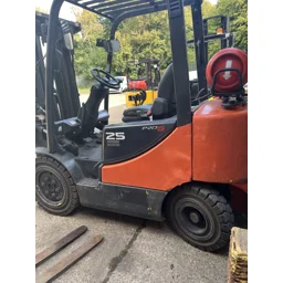 Doosan  G 25S-5
