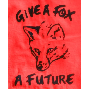 GIVE A FOX t shirt