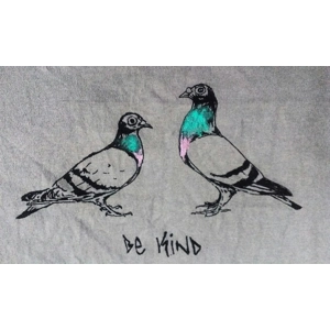 BE KIND t shirt