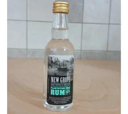 New Grove Plantation Rum - Miniature