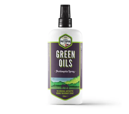 Thomas Pettifer Green Oils Antiseptic Spray x 250 Ml