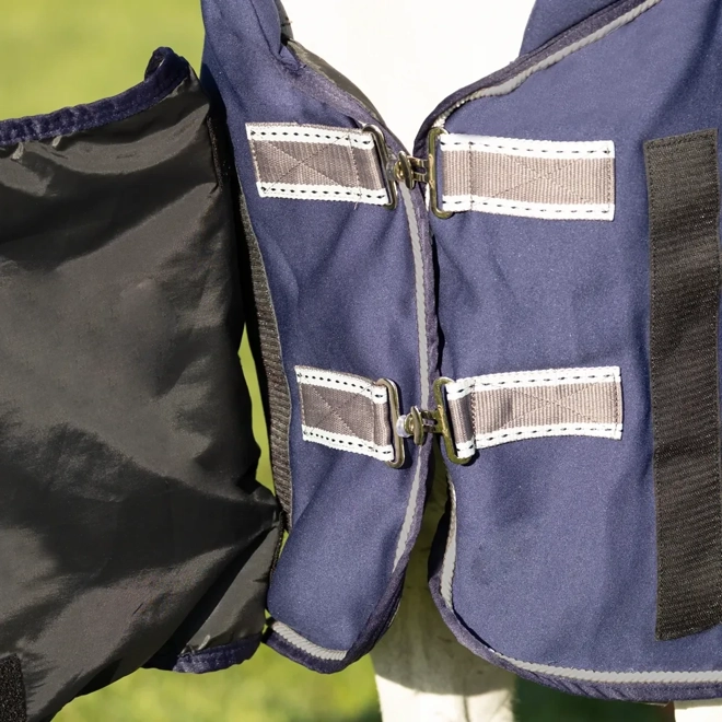 Additional Image for DefenceX Shield Royal Elite Fleece Rug