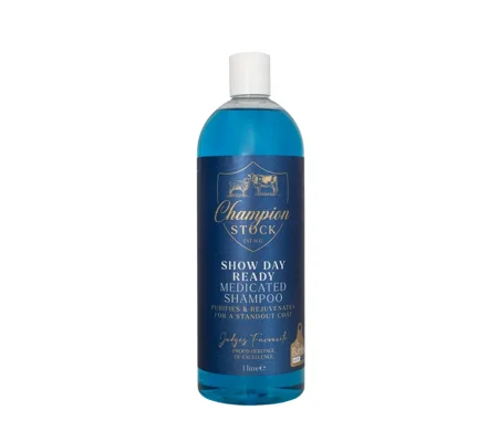 Champion Stock Show Day Ready Medicated Shampoo 1 litre