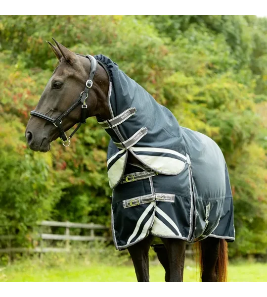DefenceX Shield 200g Turnout Rug with Detachable Neck Navy