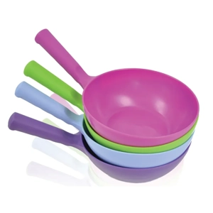 Harold Moore Plastic Round Feed Scoop