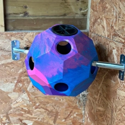Parallax Hay Play Spinner 43cm