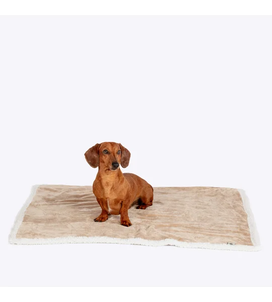 Danish Design Essentials Fur Blanket Beige - 75 Cm x 100 Cm