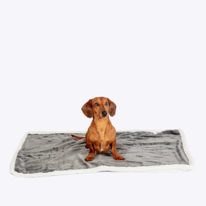 Danish Design Essentials Fur Blanket Charcoal - 75 Cm x 100 Cm