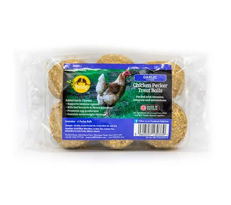 Feldy Chicken Pecker Treat Balls 6 pack