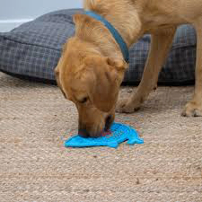 Additional Image for Ancol Orva Lick Shark Lick Mat Blue - 18 Cm