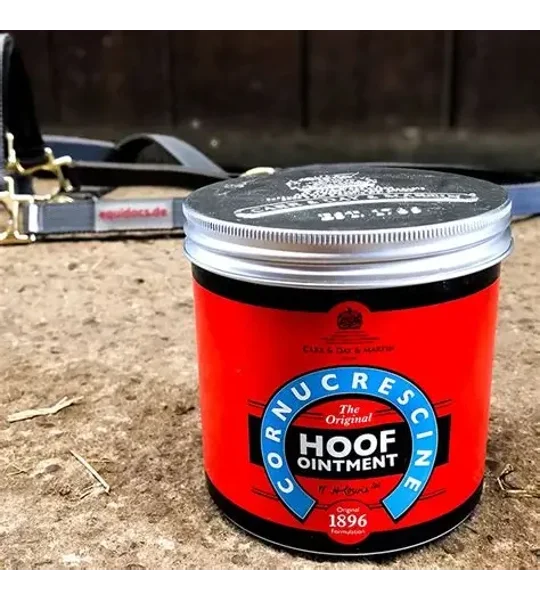 Carr & Day & Martin Cornucrescine Original Hoof Ointment