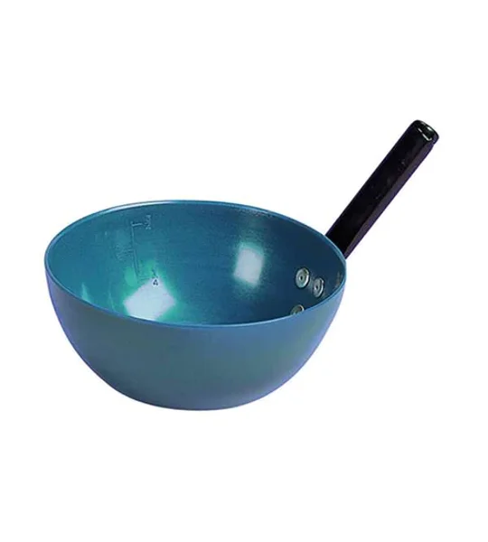 STUBBS Feed Scoop - Plastic
