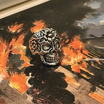 Size 8 1/2 Biker Ring 80s Biker Rings Eddie Munson Skull Ring Stranger Things Vecna Inspired Mens Rings Floral Skull 80s Inspired Jewelry