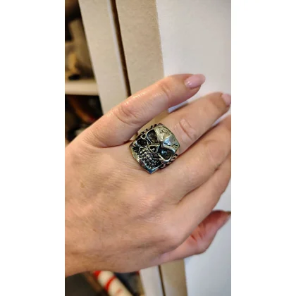 Size 8 3/4 Biker Ring 80s Biker Rings Eddie Munson Skull Ring Stranger Things Vecna Skull Rings Hall