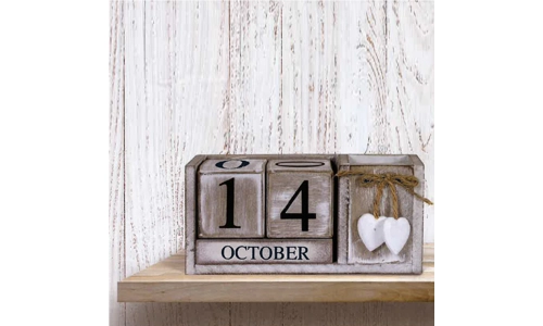 Shabby Chic Wooden Perpetual Calendar Date Blocks Heart Storage Compartment Box Shabby Chic Wooden Perpetual Calendar Date Blocks Heart Storage Compartment Box