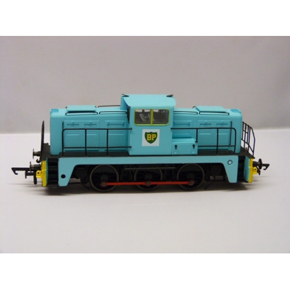 Golden Valley Hobbies/Oxford Rail 00. Janus 0-6-0 diesel,BPBritish Petroleum