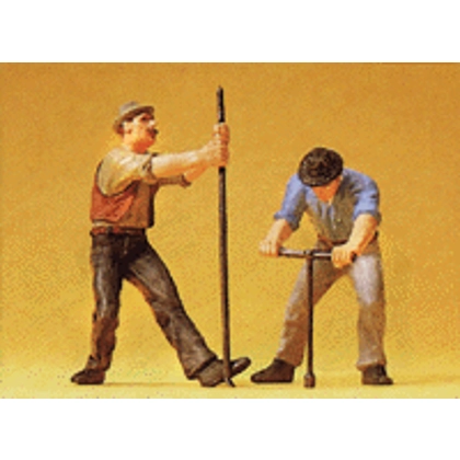 Preiser G. Track workers with tools