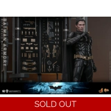 Hot Toys – The Dark Knight - 1/6th sca..