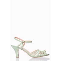 Amelia Sandal