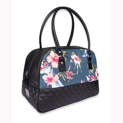 Luau Overnight Bag by Liquorbrand