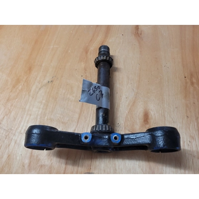 Z650 LOWER YOKE