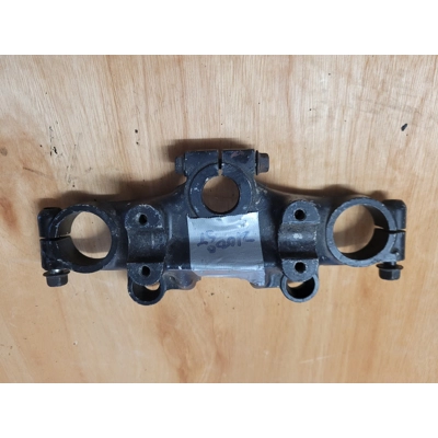 Z1000 ST TOP YOKE
