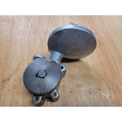 Z650 OIL PUMP